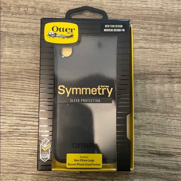 OtterBox iPhone XS Max Black Symmetry Case - Picture 1 of 6